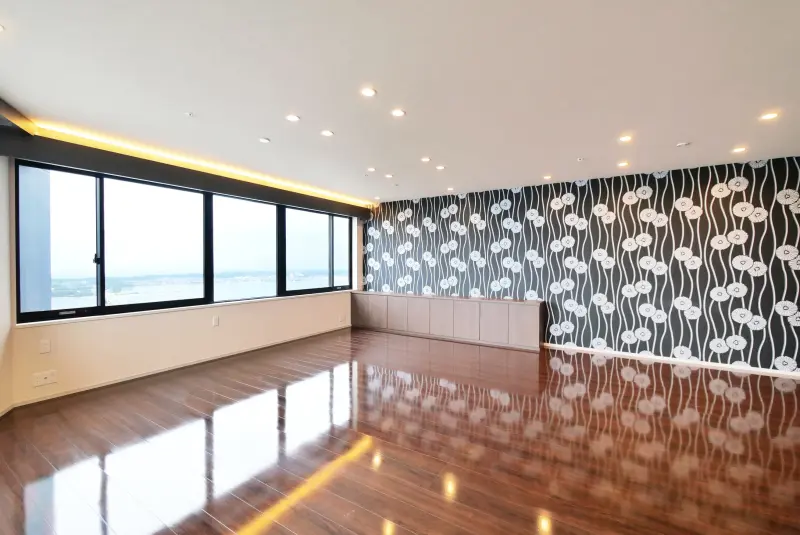 センターマークスタワー