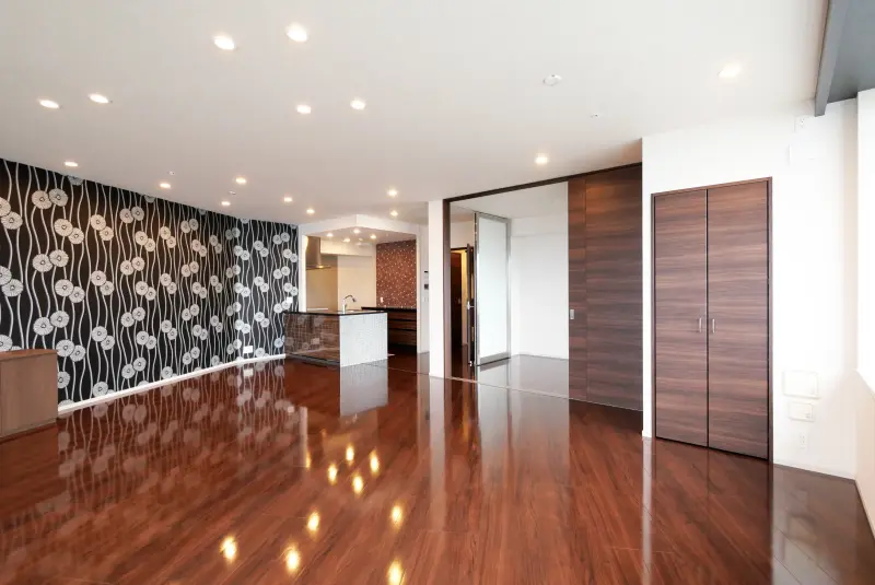 センターマークスタワー